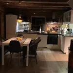 Feriehus Lyngen Biarnes- Nordreisa Rotsund