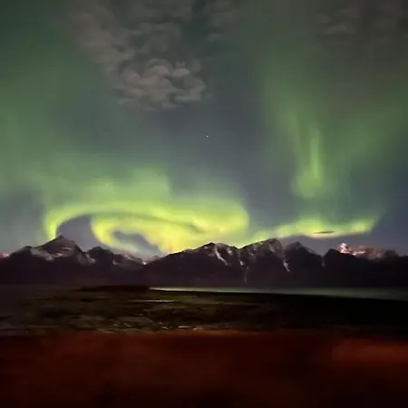 Holiday home Lyngen Biarnes- Nordreisa *