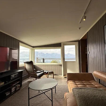 Holiday home Lyngen Biarnes- Nordreisa Rotsund