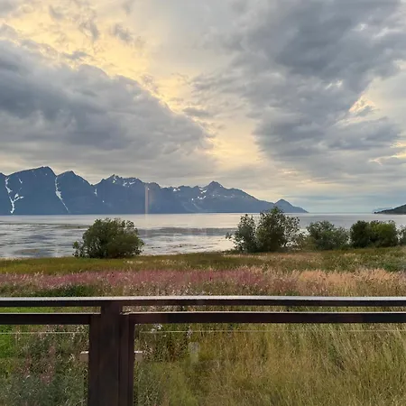 Lyngen Biarnes- Nordreisa Holiday home